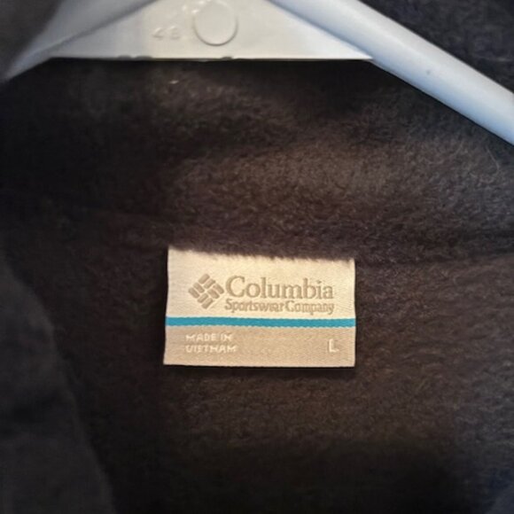 Brand New Columbia Fleece Vest - Picture 4 of 4